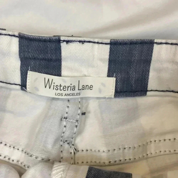 Wisteria Lane flatliner flared bell bottoms NWOT - Picture 2 of 10